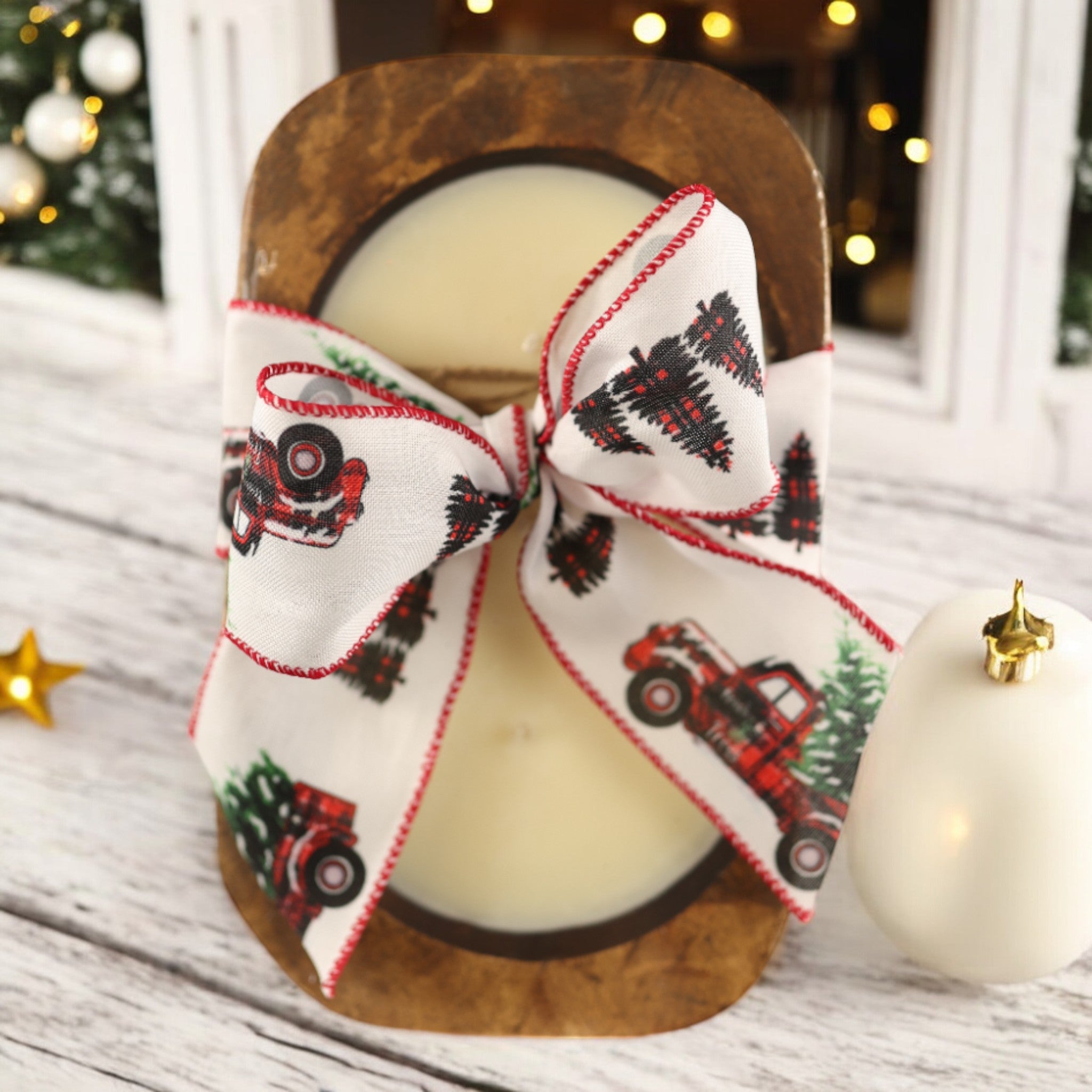Christmas Splendor Scented Christmas Dough Bowl Candle