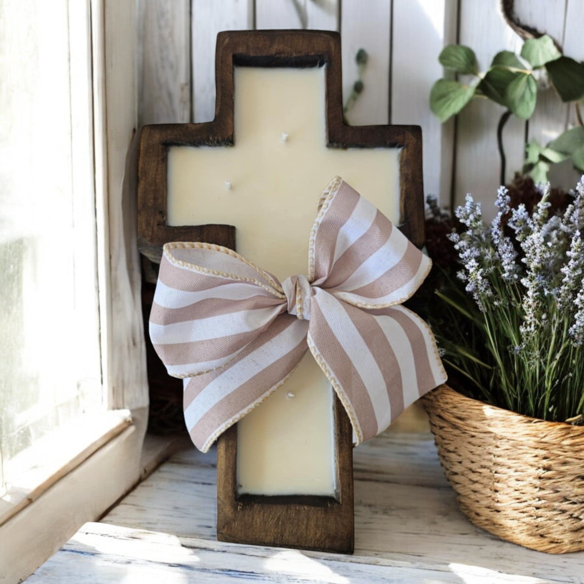 Crazy Busy Mama Exclusive Tropical Sunrise Scented Wooden Cross Dough Bowl Candle