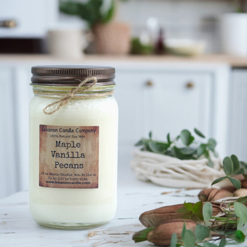 Maple Vanilla Pecans Candle