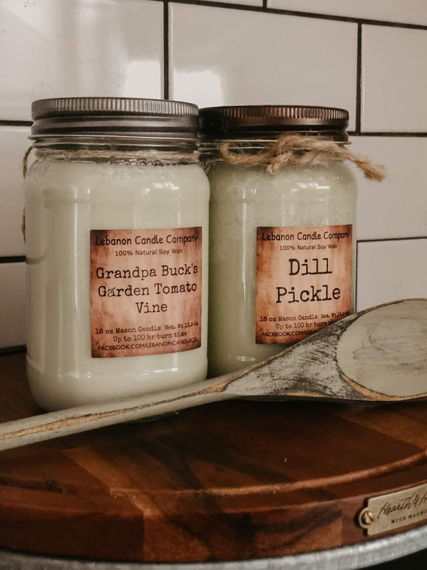 Grandpa Buck's Garden Tomato Vine Candle