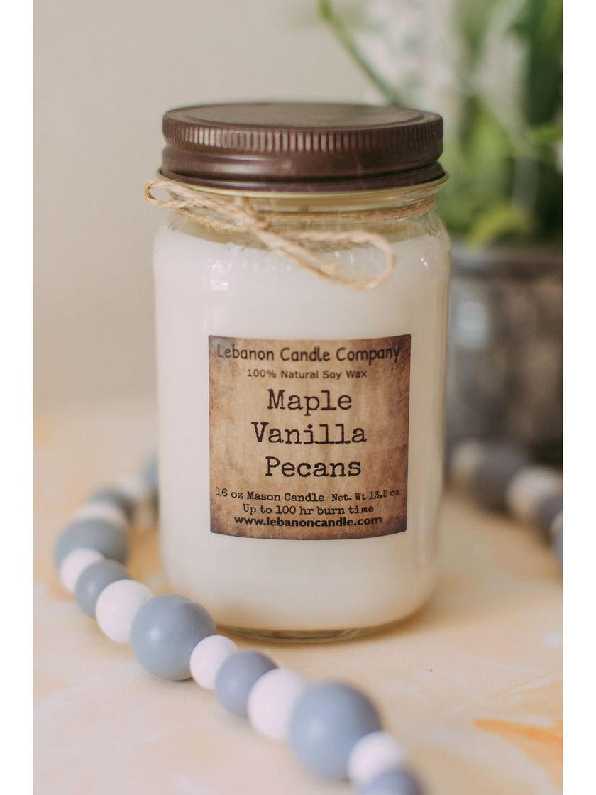 Maple Vanilla Pecans Candle